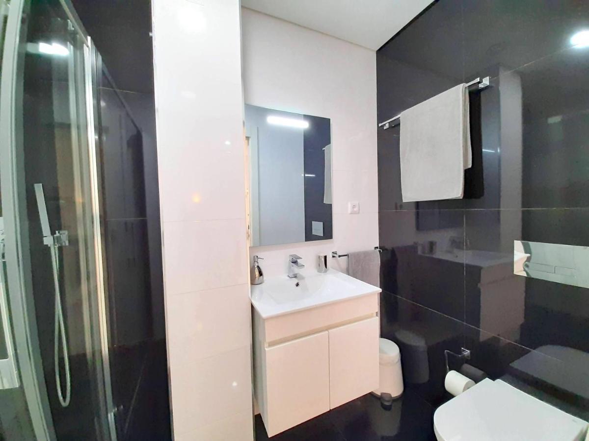 Vb Porto City Studio, By Flat In Porto Luaran gambar